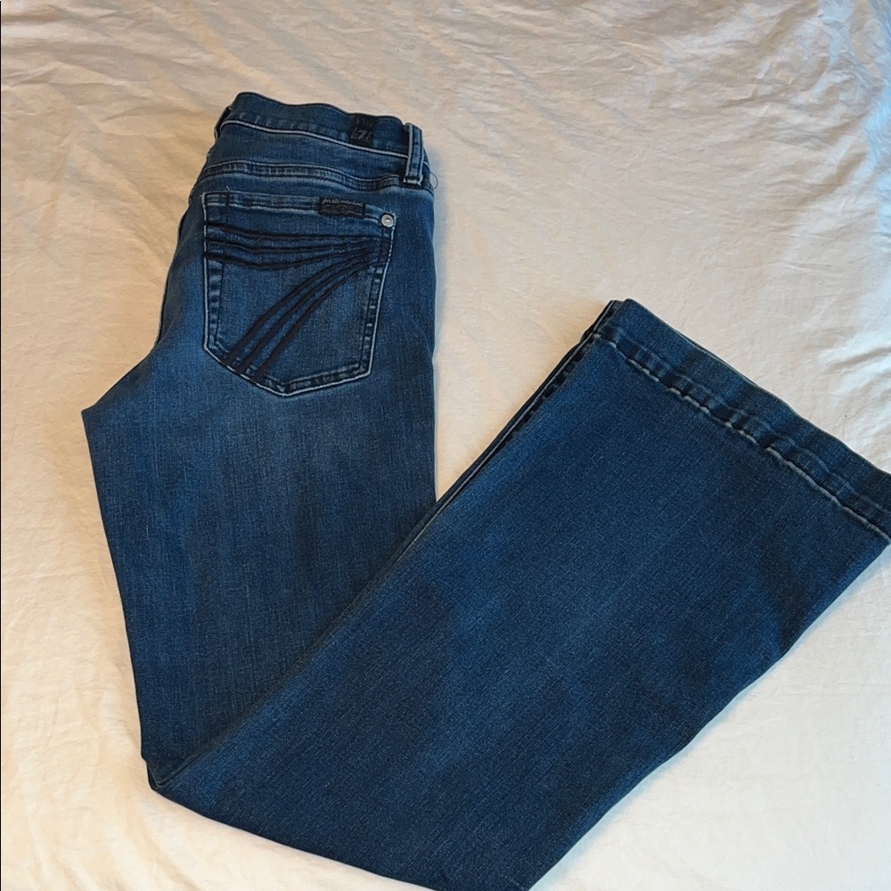 7FMK Tailorless Dojo!
Size 27/32
Perfect Condition!
Open to any offers!!